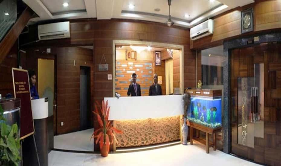 Hotel Puneet International Rāipur Kültér fotó